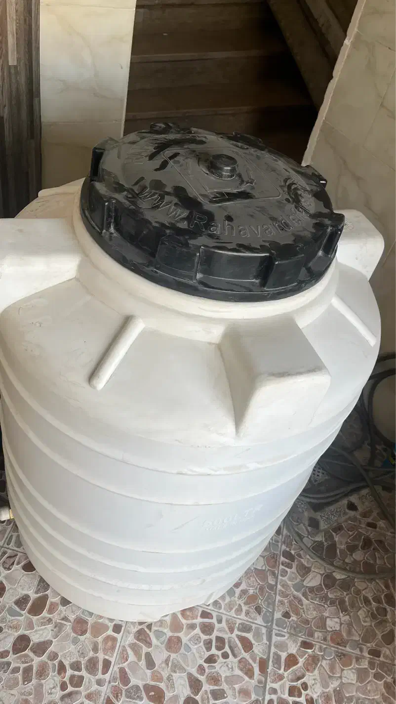 منبع آب ۵۰۰ لیتری|مصالح و تجهیزات ساختمان|کرمان, |دیوار