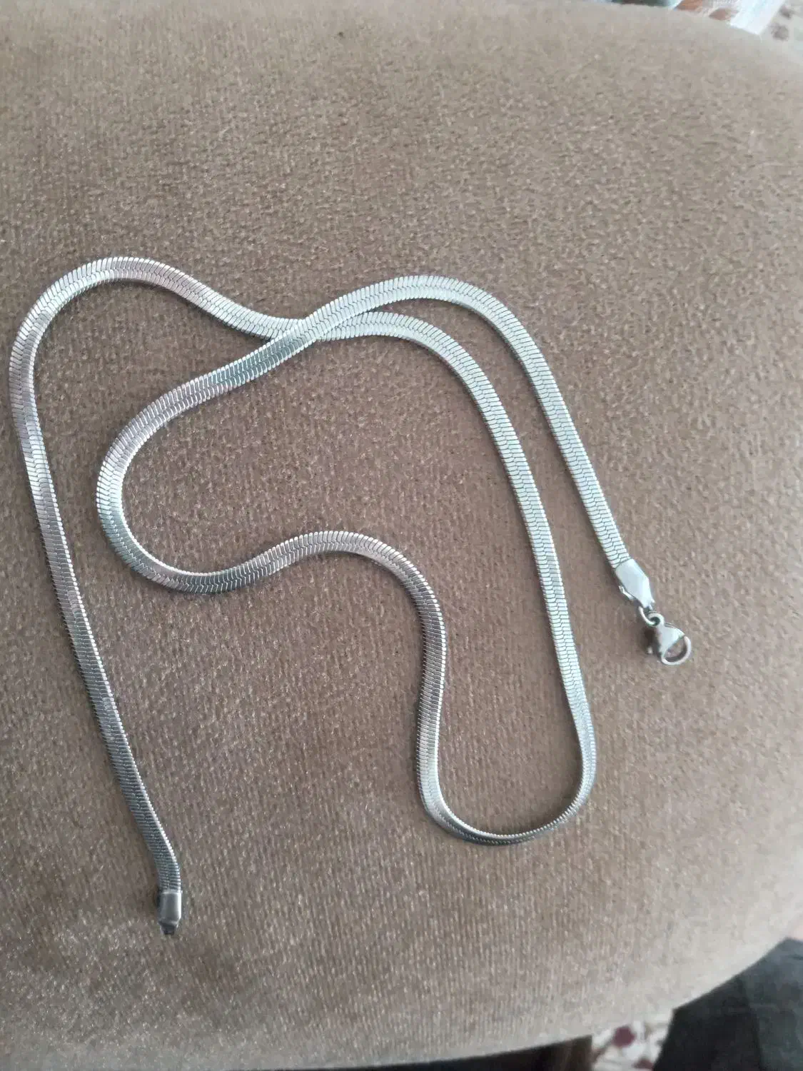 زنجیر استیل رنگ ثابت|بدلیجات|بردسکن, |دیوار