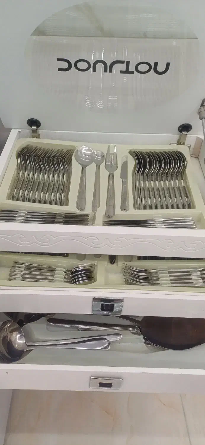 کنسول قاشق وچنگال|بوفه، ویترین، کنسول|جوانرود, |دیوار