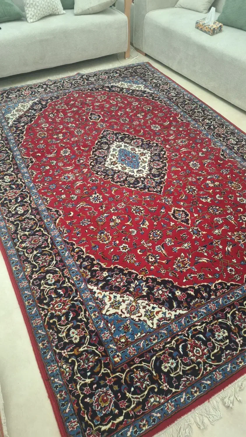 فرش ۶ متری کاملا سالم بدون سوختگی و پارگی شسته شده|فرش|تهران, سازمان برنامه شمالی|دیوار