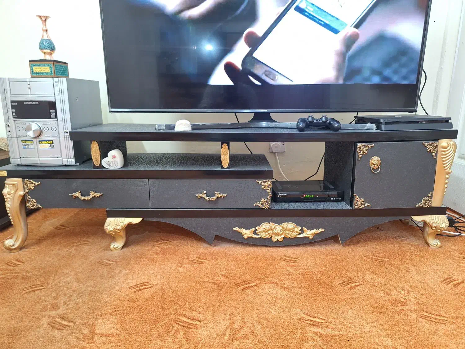 دو عدد زیر تلویزیونی تمیز|میز تلویزیون|امیدیه, |دیوار