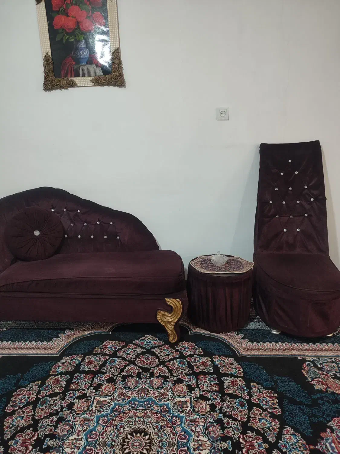 مبل ۹نفره همرا با سه تامیز|مبلمان خانگی و میز عسلی|مشهد, توس (بلوار توس)|دیوار