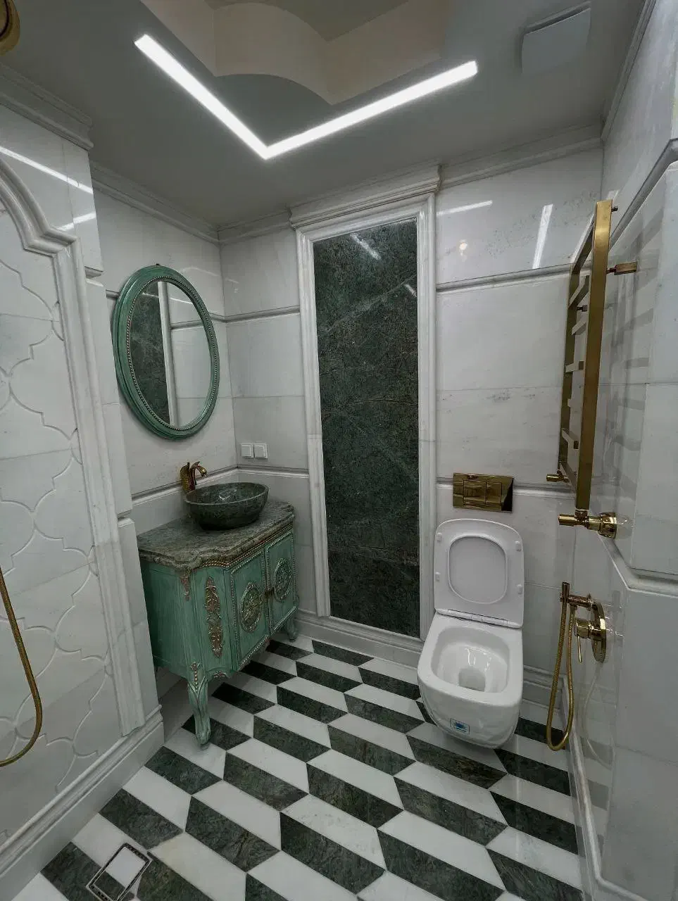 اپارتمان 260متری 4خواب سالن بزرگ صدرا فازیک|فروش آپارتمان|صدرا-فارس, فاز ۱|دیوار