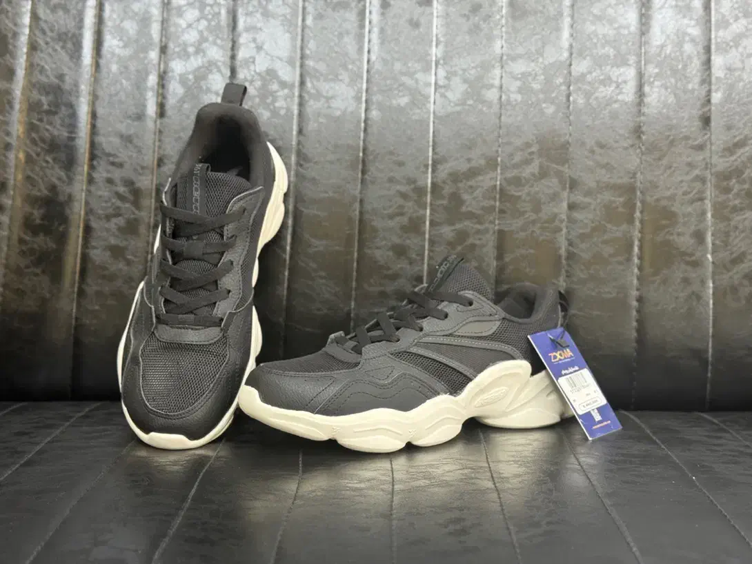 کفش رانینگ ۳۶۱|کیف، کفش، کمربند|شاهین‌شهر, گزبرخوار|دیوار