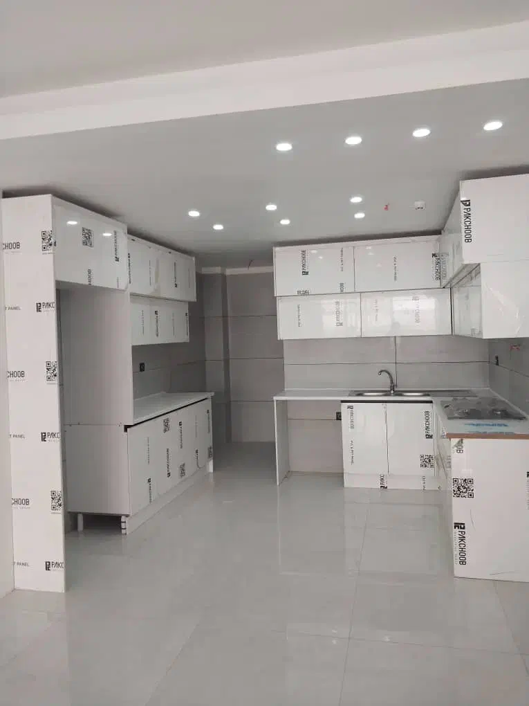 اجاره آپارتمان150متری/3خواب/تخلیه فوری/فجر|اجارهٔ آپارتمان|ورامین, ورامین|دیوار