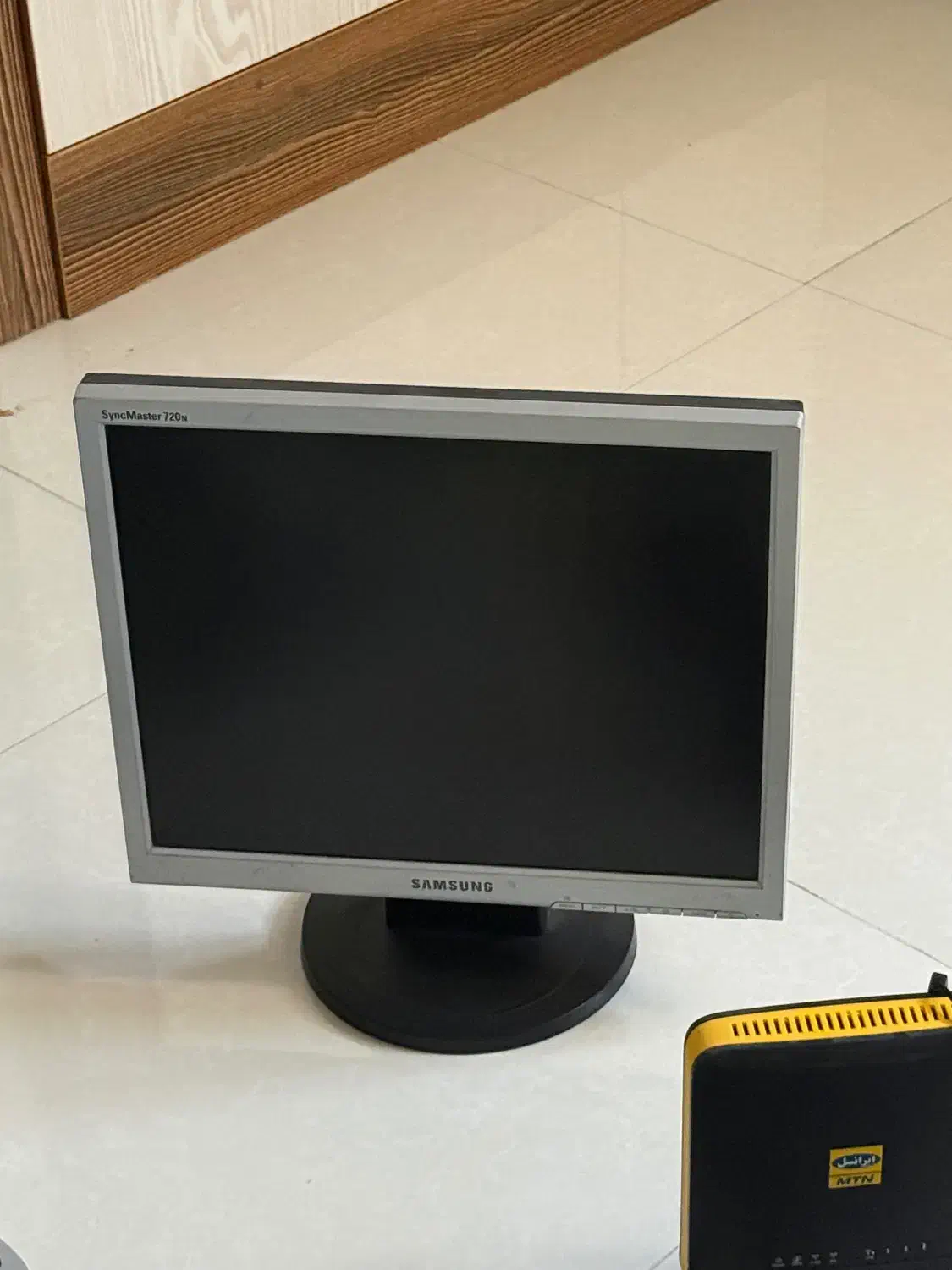 مانیتور ۱۷ اینچ ال سی دی سامسونگ|قطعات و لوازم جانبی رایانه|یزد, |دیوار