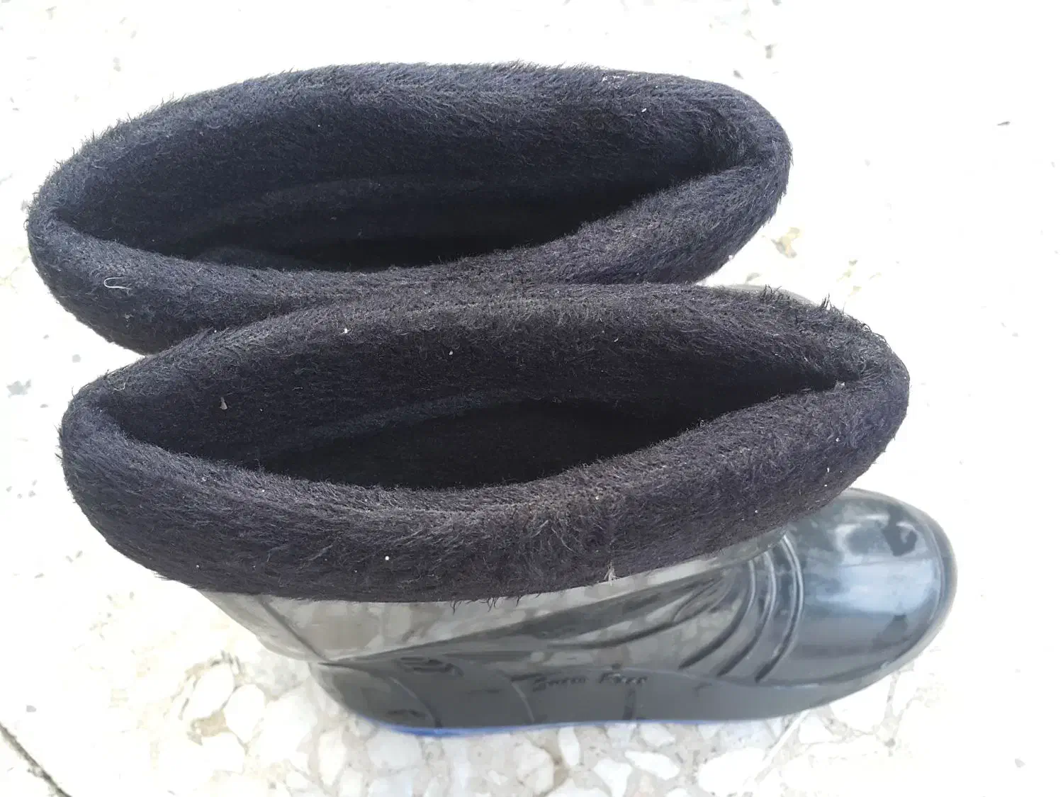 چکمه و پوتین|کیف، کفش، کمربند|کیاشهر, |دیوار