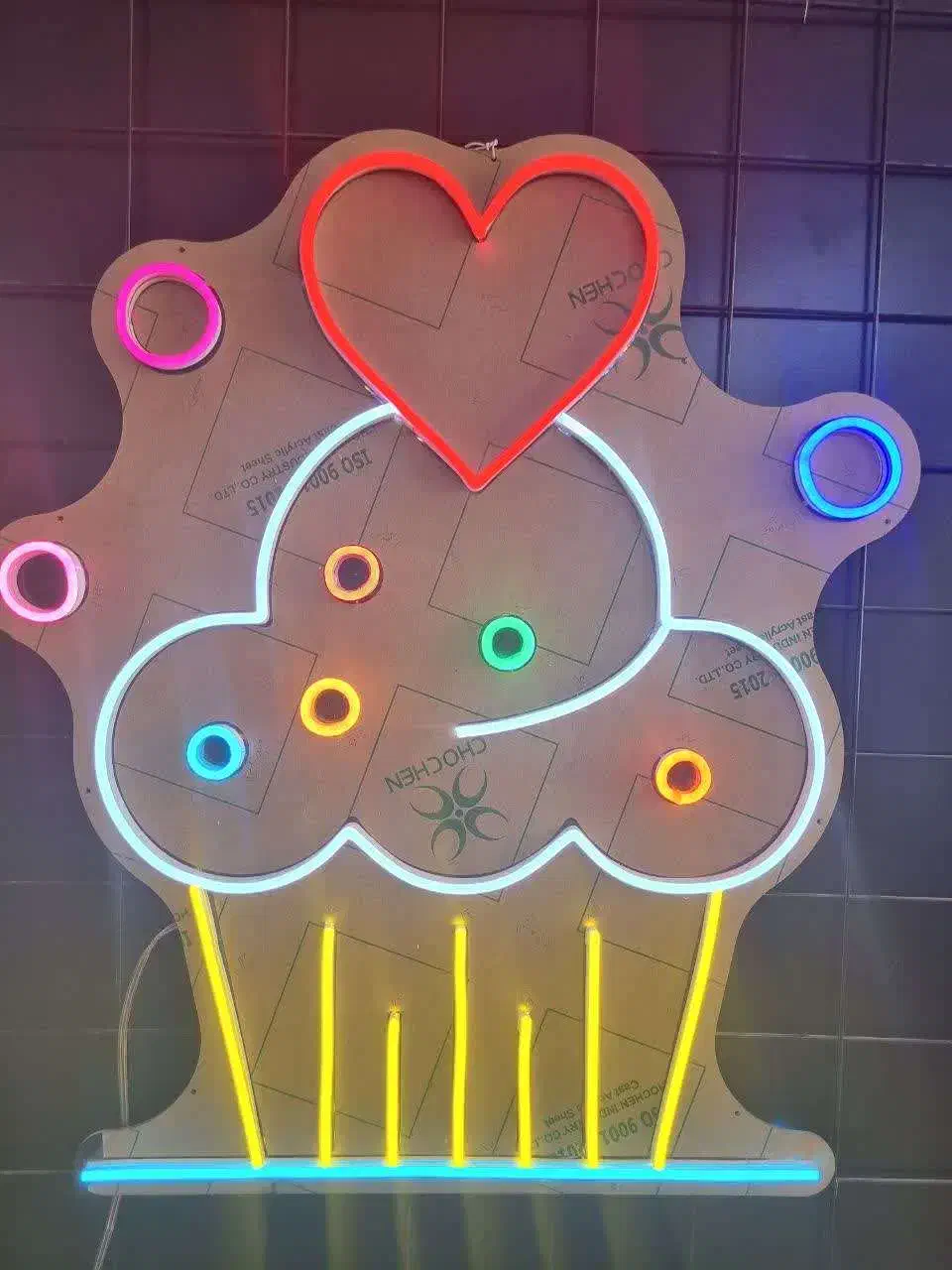 نئون برای آبمیوه و بستنی|فروشگاه و مغازه|تهران, سازمان آب|دیوار