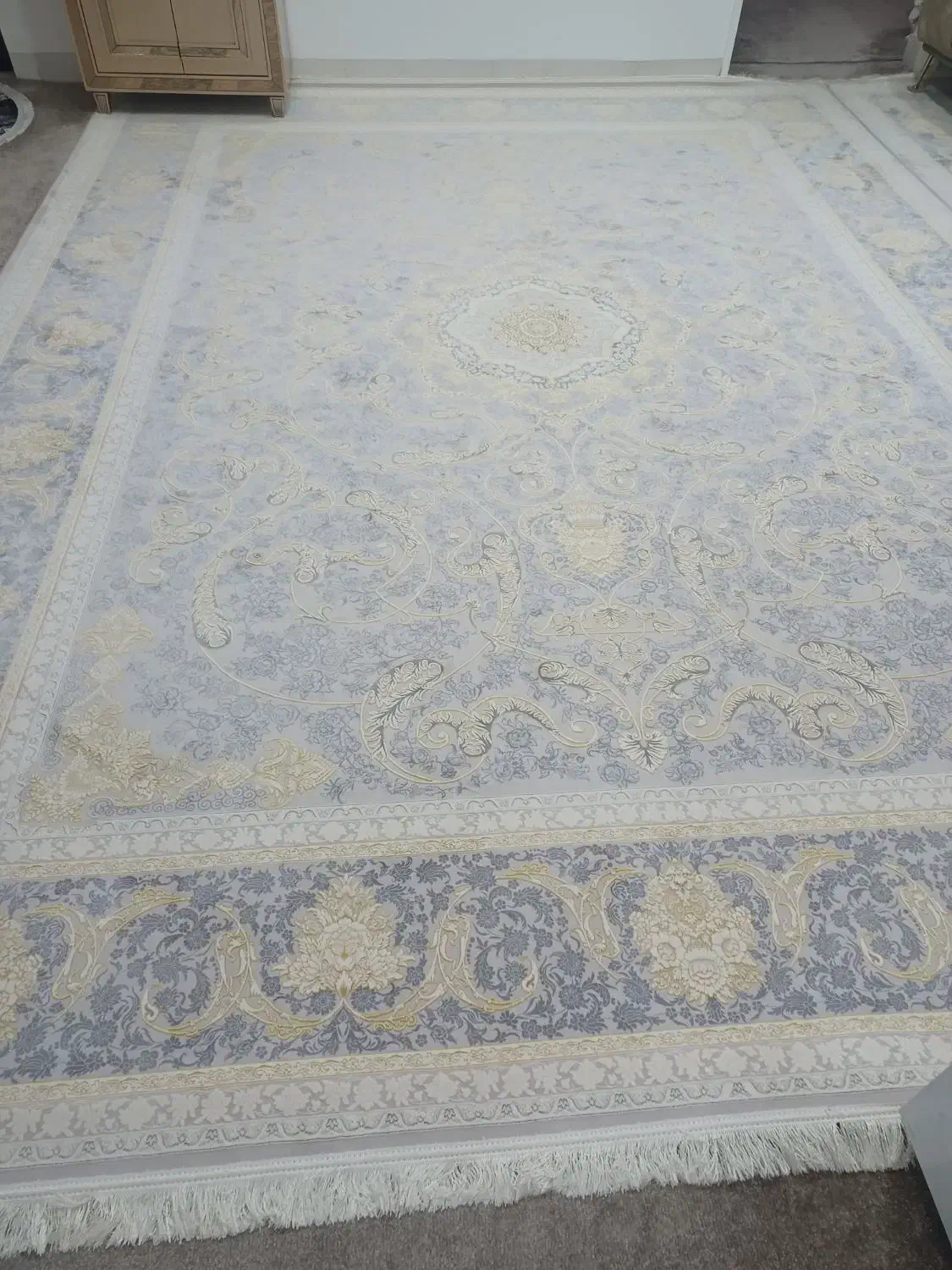 فرش ۱۲ متری ۱۲۰۰ شونه تراکم ۳۶۰۰|فرش|اندیمشک, |دیوار