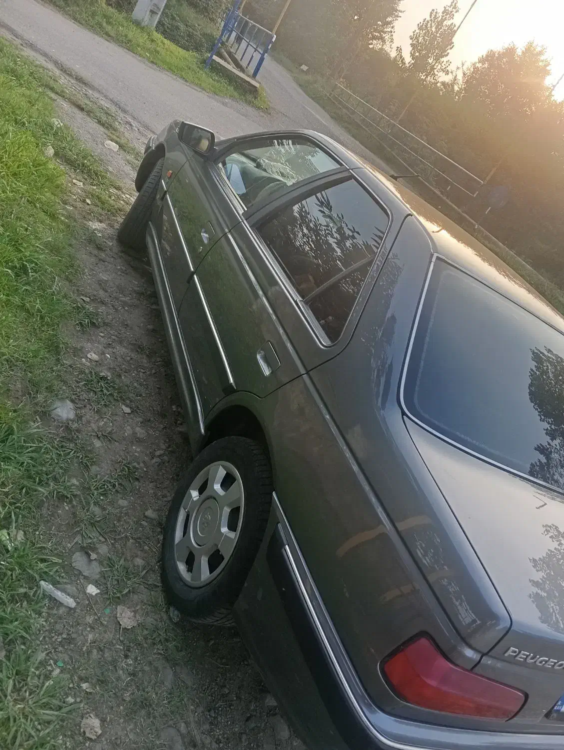 پارس مدل 98 tu5 بیرنگ|خودرو سواری و وانت|هشتگرد, فاز ۱ مهستان|دیوار