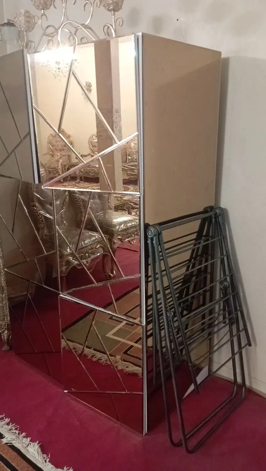 حراج کمدجاکفشی روشنایی درب توری کاشی دور لامپی|حراج|نسیمشهر, |دیوار