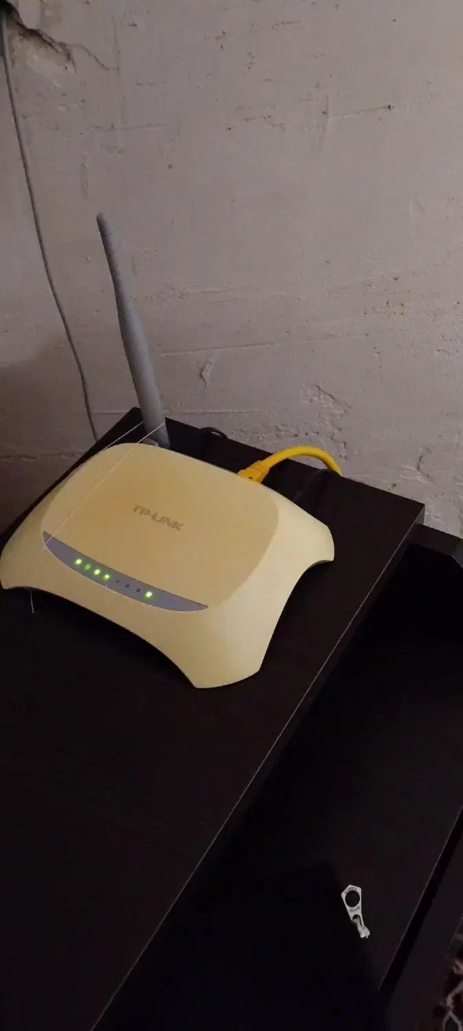 مودم adsl کارکرده|مودم و تجهیزات شبکه|خوی, |دیوار