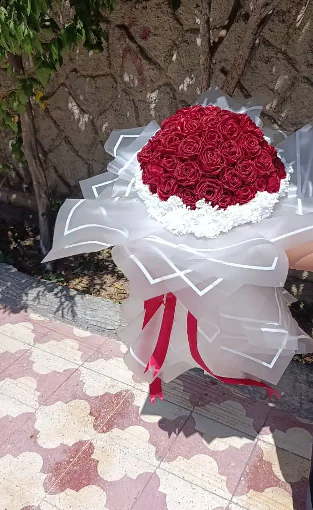 شب  های خاص زندگیتون رو با گل ما زیبا کنید|گل مصنوعی|شیراز, شاپورجان|دیوار