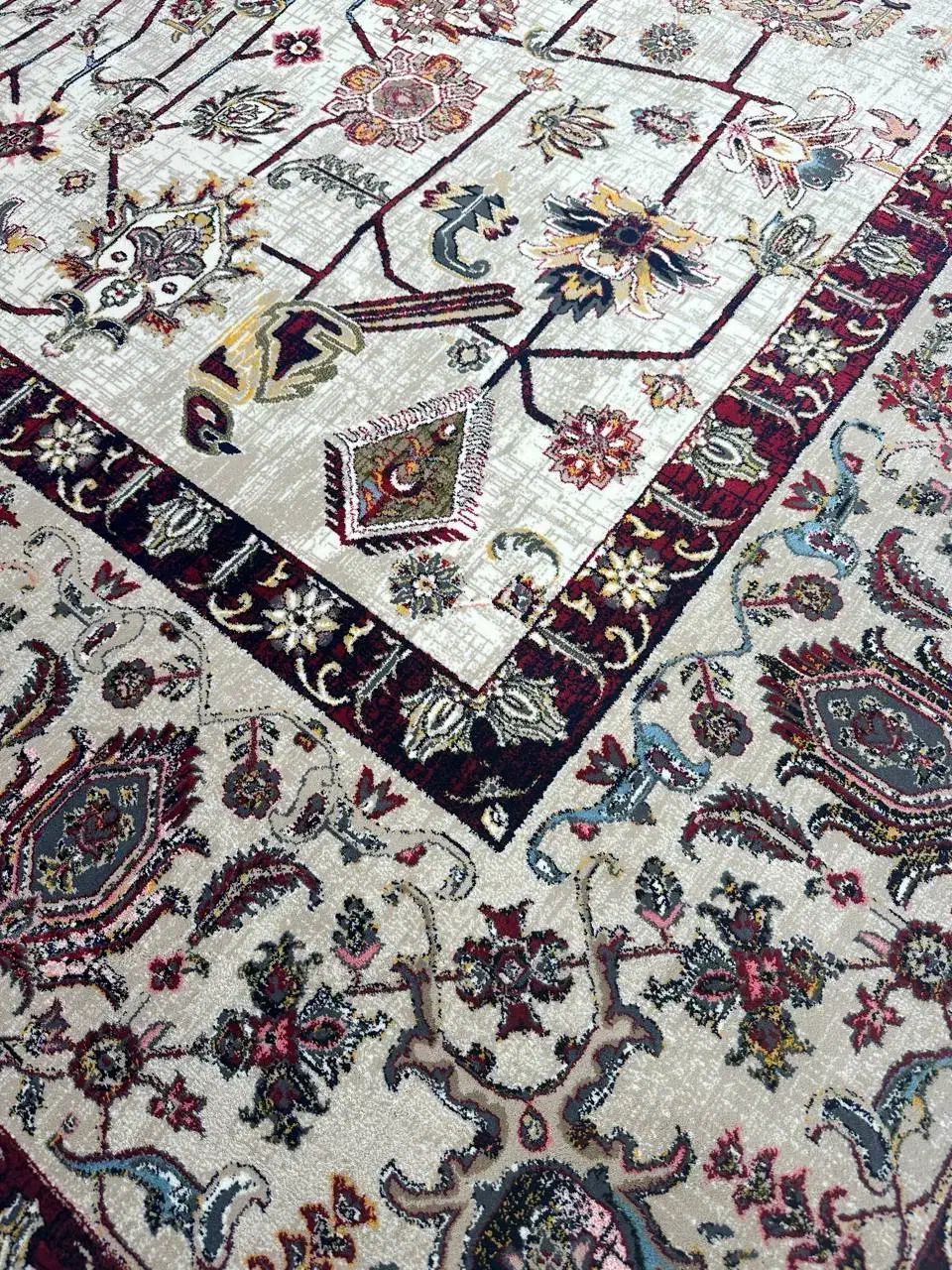 ۷۰۰شانه آرشام بژ سرای فرش حدادی|فرش|بوشهر, |دیوار