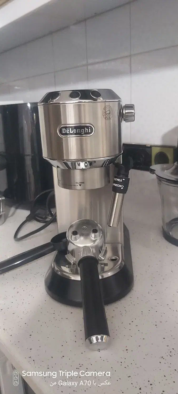 قهوه ساز دلونگی ۶۸۵|سماور، چایساز، قهوهساز|یاسوج, |دیوار