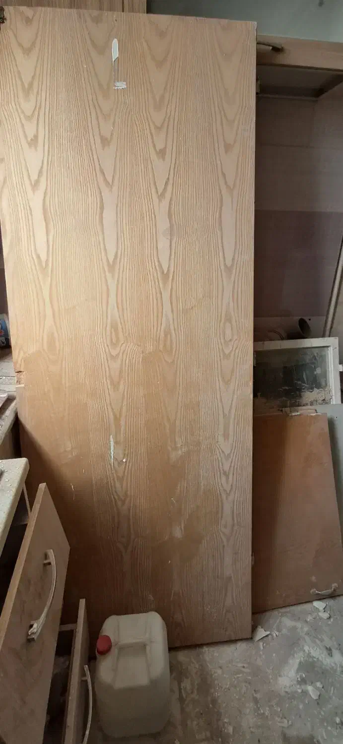 در کمد|جاکفشی، کمد، دراور|قم, نوبهار|دیوار