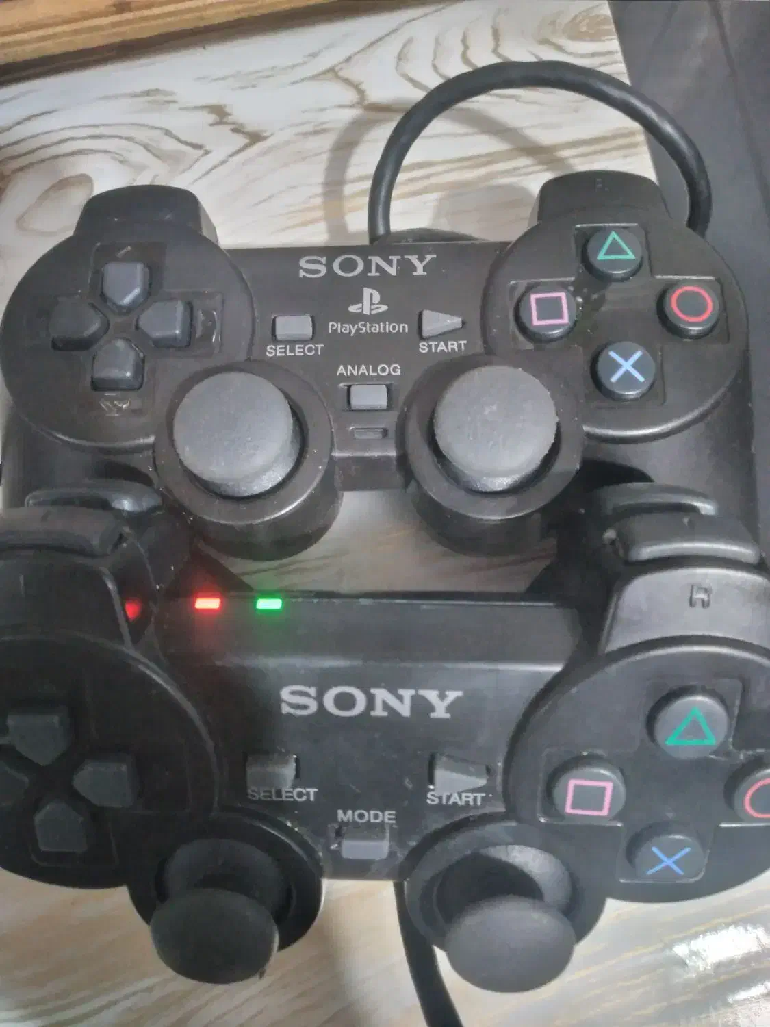 دسته پلی سیشن اصل و یک دستگاه موبایل نوکیاN93i|کنسول، بازی ویدئویی و آنلاین|خرمآباد, |دیوار