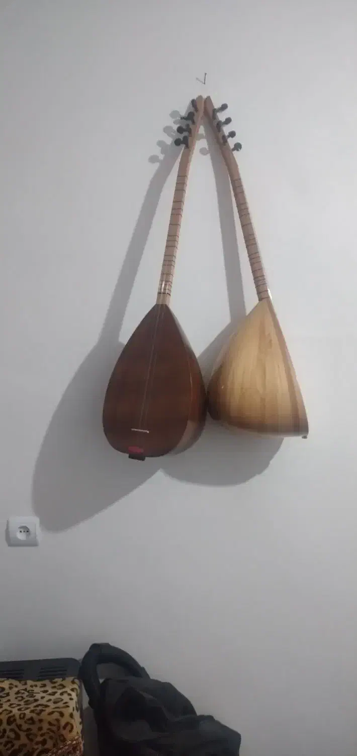 ساز|سازهای سنتی|ماکو, |دیوار