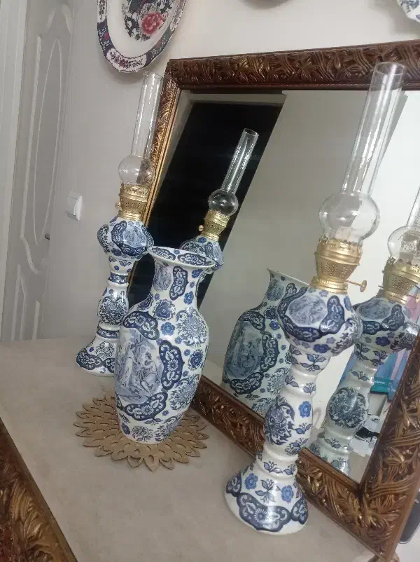 ست گلدان و چراغ نفتی انگلیس|کلکسیون اشیاء عتیقه|تبریز, |دیوار