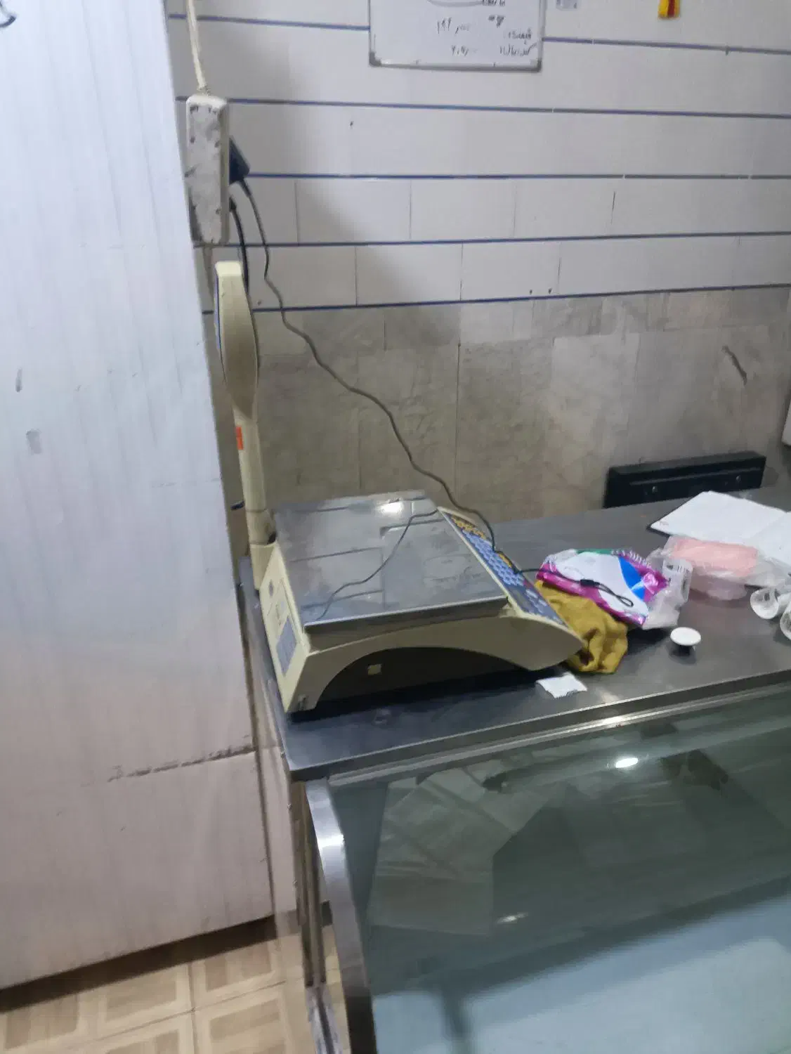 مرغ فروشی یخچال مرغ|فروشگاه و مغازه|اردل, |دیوار