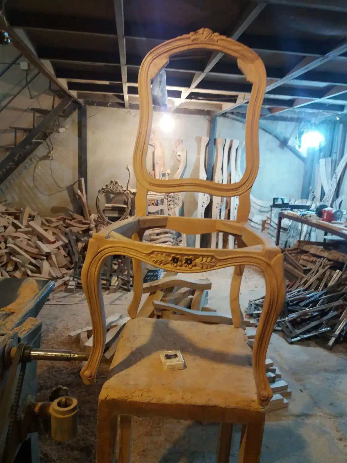 نجار|استخدام صنعتی، فنی، مهندسی|ملایر, |دیوار