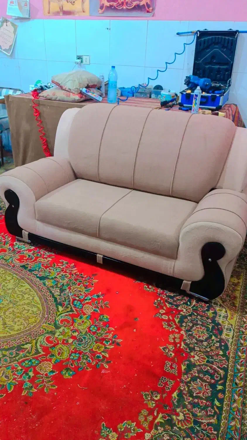 تعمیر وتغییر مبل نمونه|خدمات پیشه و مهارت|شیراز, ریاستی|دیوار