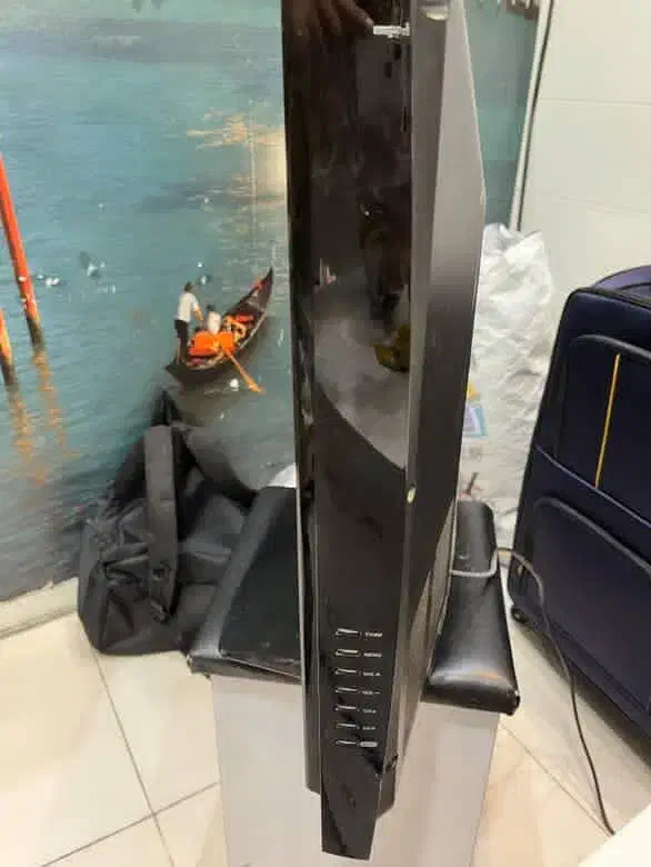 تلویزیون ۳۲ سنم سالمو کم کار|تلویزیون و پروژکتور|گنبد کاووس, |دیوار