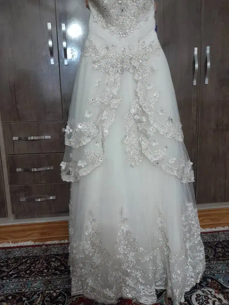 ۳ عدد لباس عروس|لباس|فارسان, |دیوار