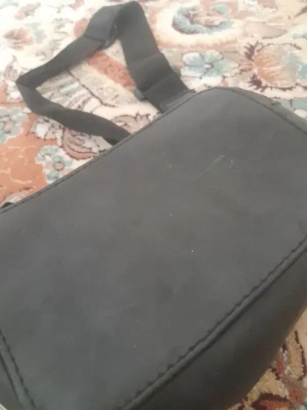 کیف بامدارک شخصی گمشده حسین اقایی|اشیا|اسفراین, |دیوار