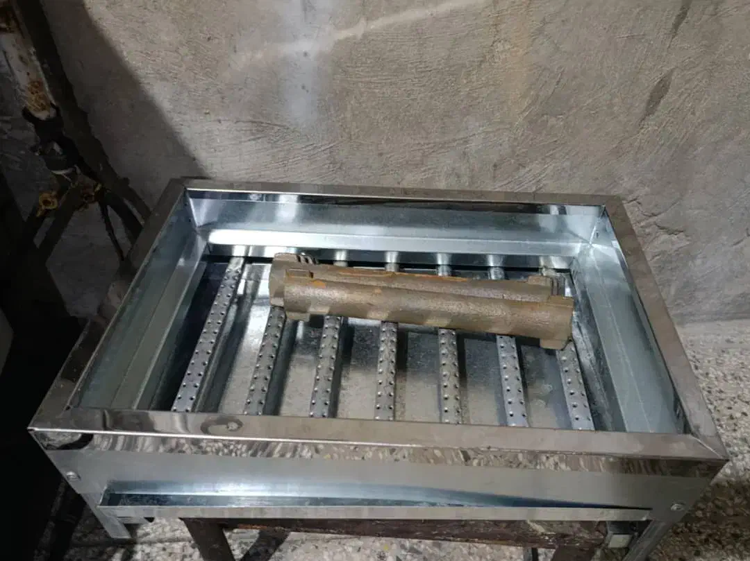 کباب پز کاملا نو بزرگتر میخام بخرم|اجاق گاز و لوازم برقی پخت‌وپز|بهبهان, |دیوار