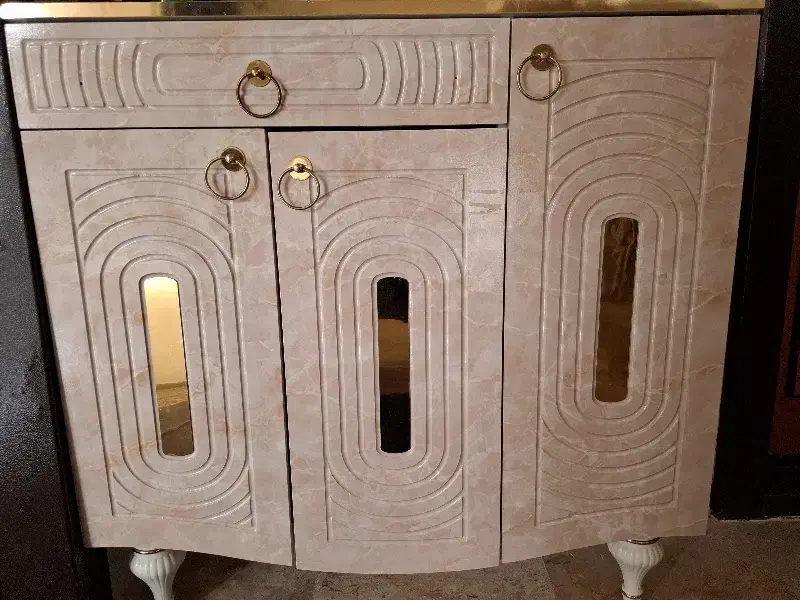 جاکفشی|جاکفشی، کمد، دراور|چابهار, |دیوار