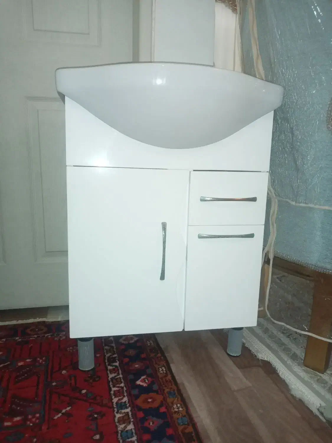 روشویی کابنتی|لوازم سرویس بهداشتی|سهند, |دیوار