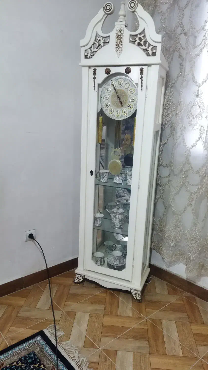 ویترین ساعتی|بوفه، ویترین، کنسول|رباط‌کریم, نصیرشهر|دیوار