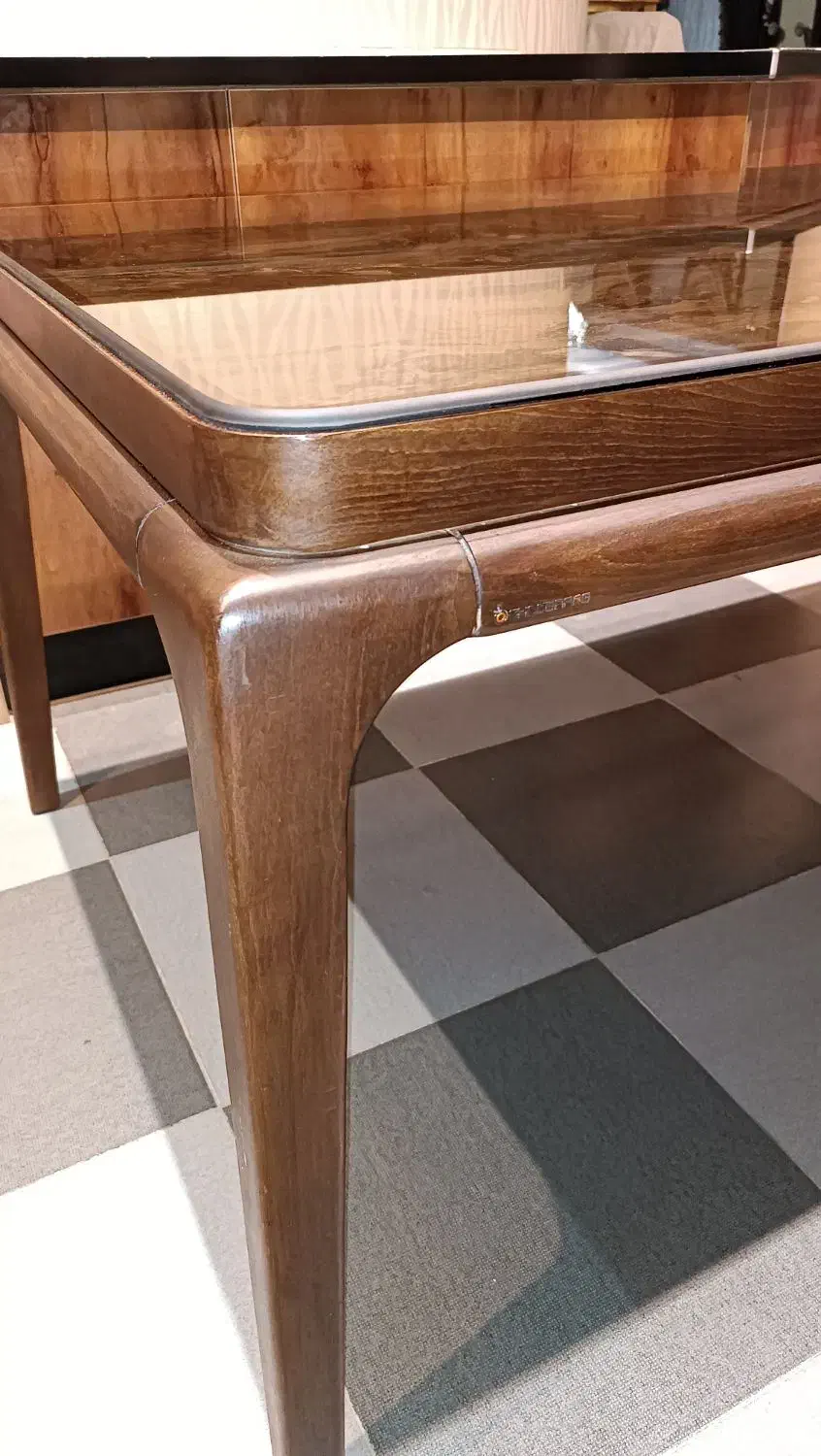 میز غذا خوری هشت نفره به همراه هشت صندلی|میز و صندلی غذاخوری|اردبیل, |دیوار