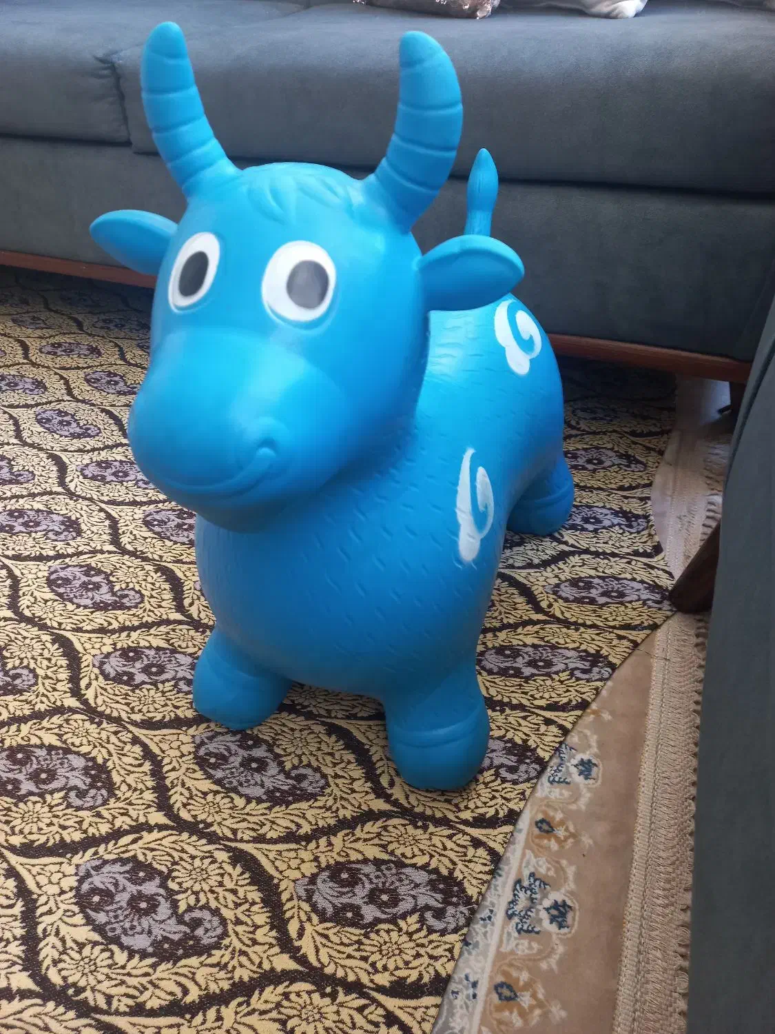 گاو بادی + توپ بادی|اسباب‌بازی بچه|قم, انسجام|دیوار