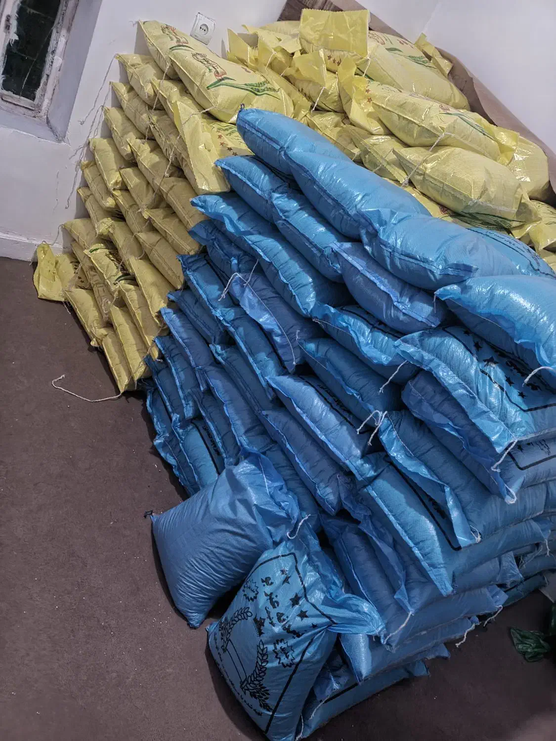 برنج عنبر بو به شرط پخت لوبیا چشم بلبلی و نیم دانه|خوردنی و آشامیدنی|دهلران, |دیوار