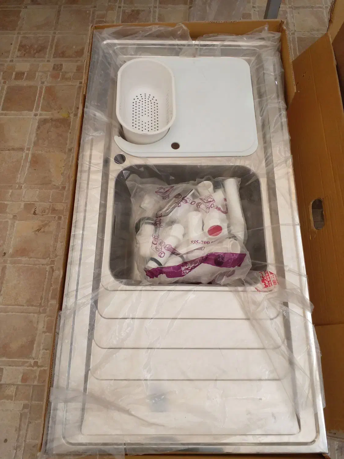 سینک|مصالح و تجهیزات ساختمان|آران و بیدگل, |دیوار