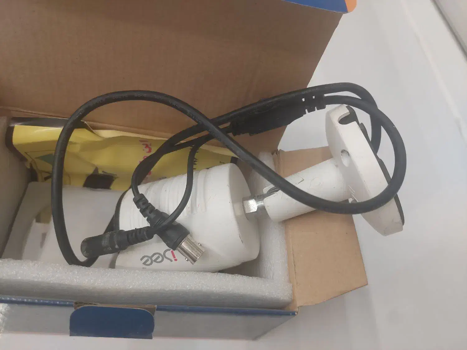 دوربین مدار بسته|دوربین مداربسته|شاهین‌شهر, سعدی جنوبی|دیوار