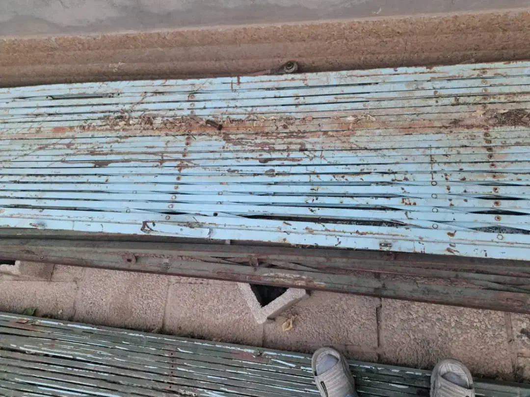 درب آهنی آکاردئونی|مصالح و تجهیزات ساختمان|شیراز, قلات|دیوار