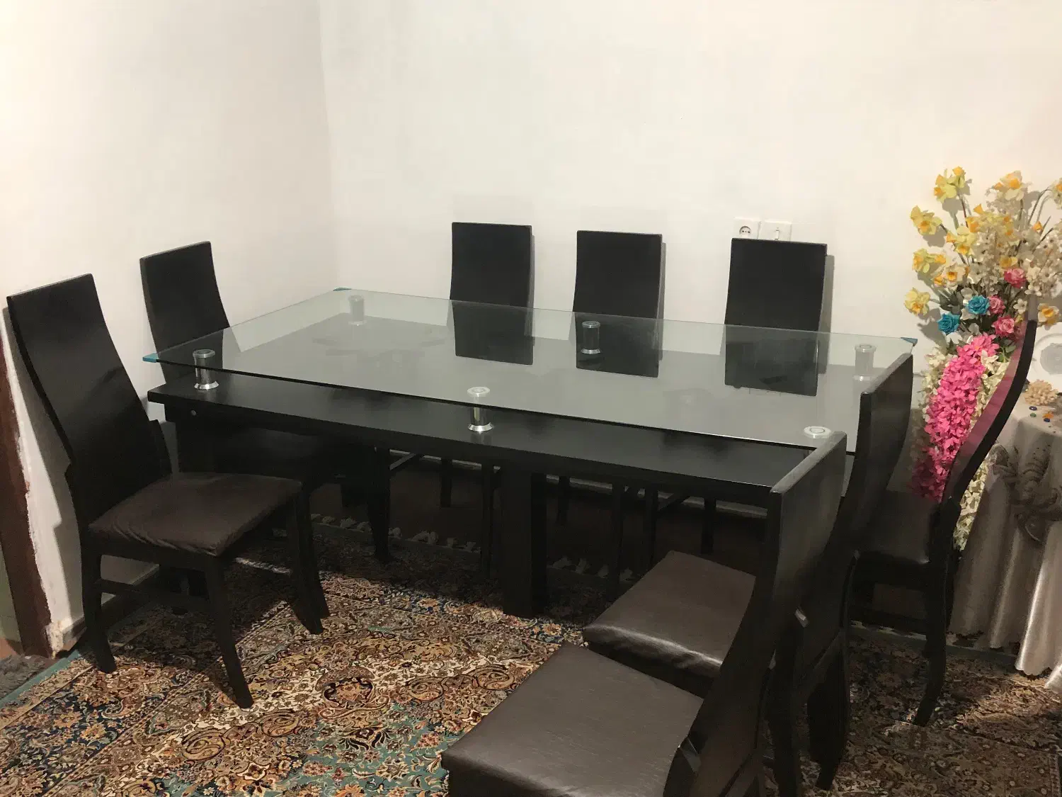 میز|میز و صندلی غذاخوری|ساری, |دیوار