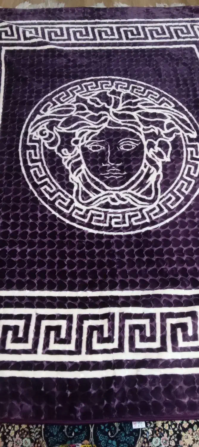 پتو|رختخواب، بالش، پتو|ساری, |دیوار