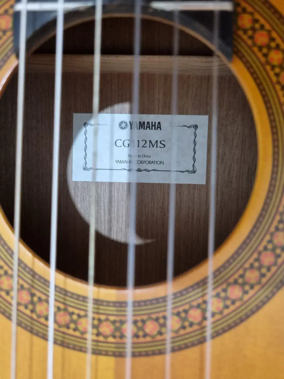 گیتار حرفه ای YAMAHA CG112MS|گیتار، بیس، امپلیفایر|شهرکرد, |دیوار