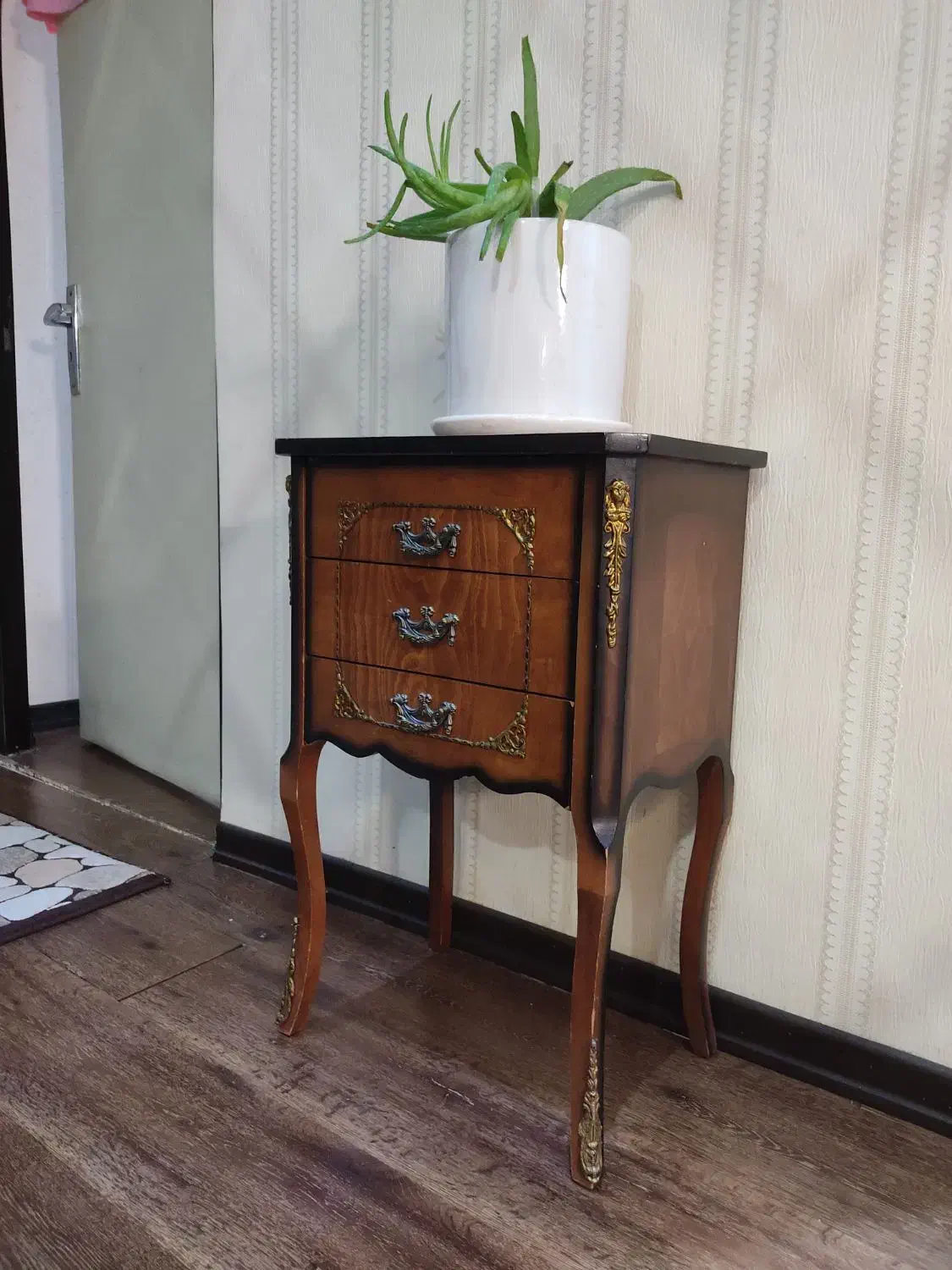 بوفه چوبی|بوفه، ویترین، کنسول|ارومیه, |دیوار