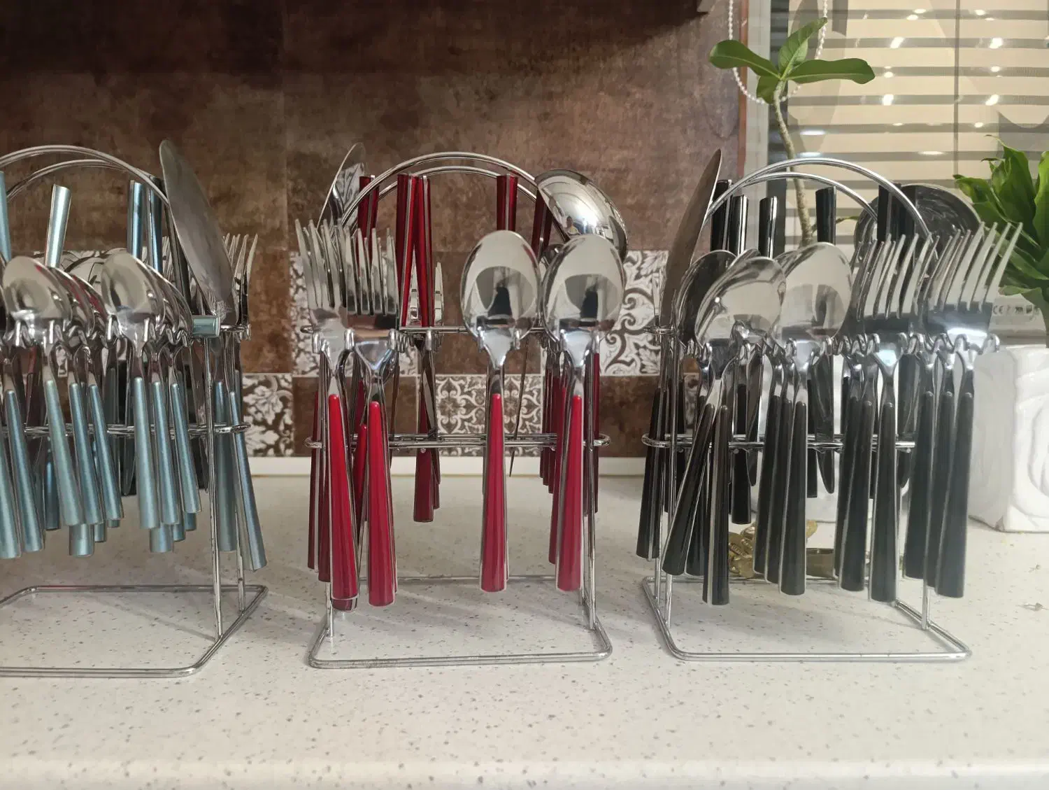 قاشق چنگال|ظروف سرو و پذیرایی|رباط‌کریم, نصیرشهر|دیوار