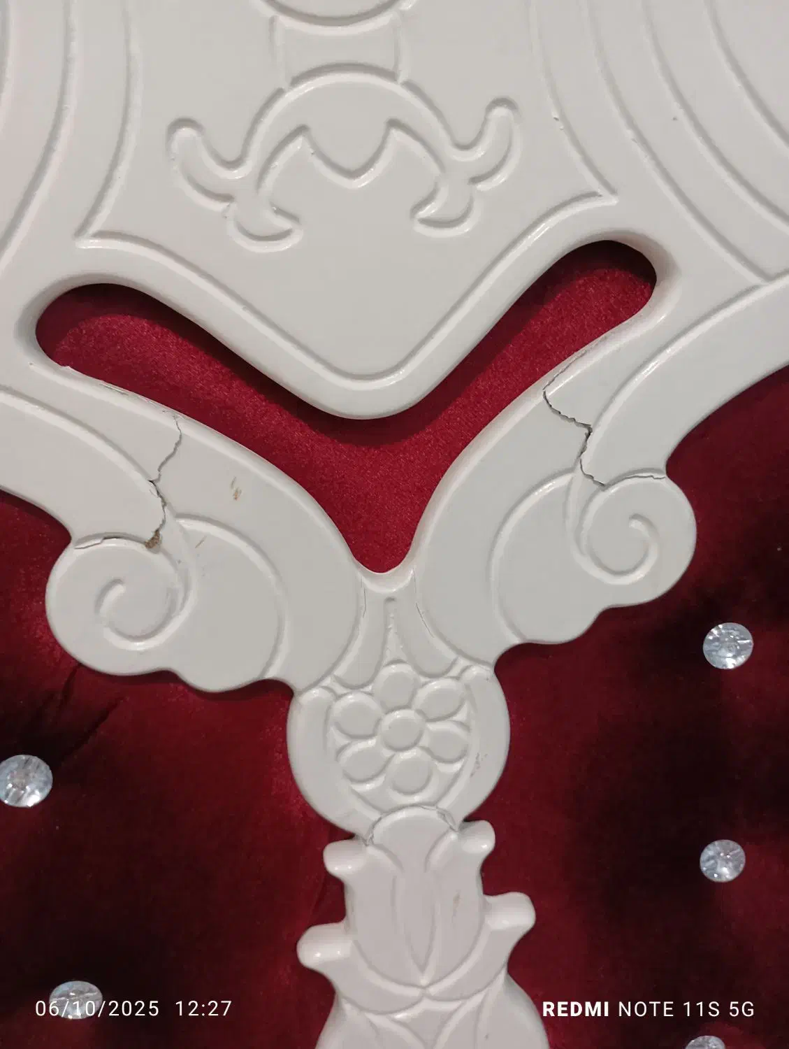 تخت دونفره ۱۶۰ در ۲ همراه تشک و دو عدد پاتختی|تخت و سرویس خواب|ساری, |دیوار