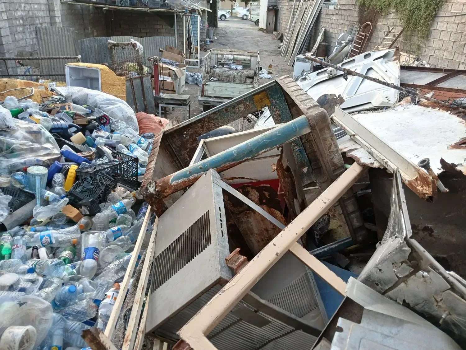 ضایعات آهن قیمت روز|عمده‌فروشی|بهبهان, |دیوار