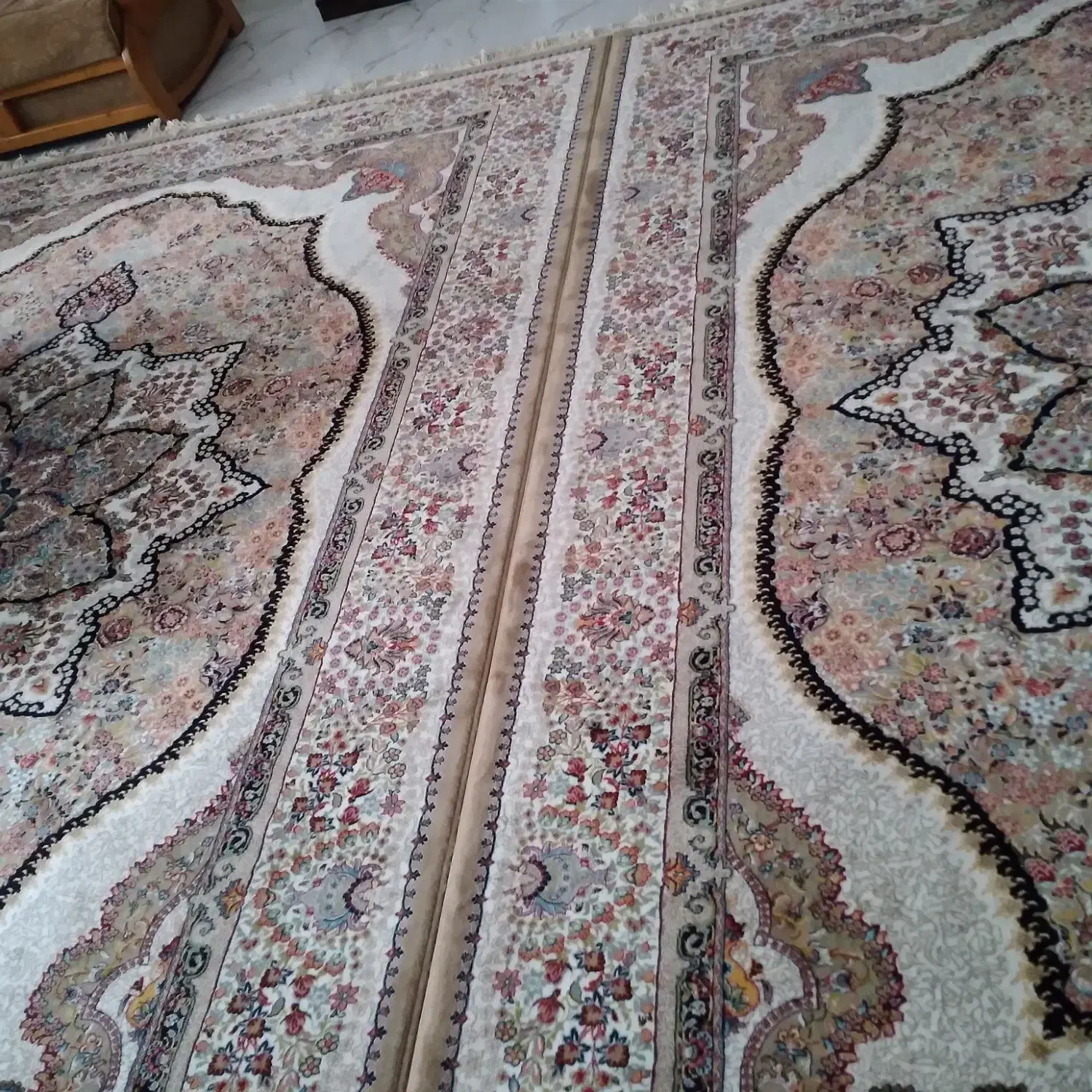 فرش ۹ متری** دو تخته۷۰۰ شانه|فرش|رشت, سعدی (تختی)|دیوار