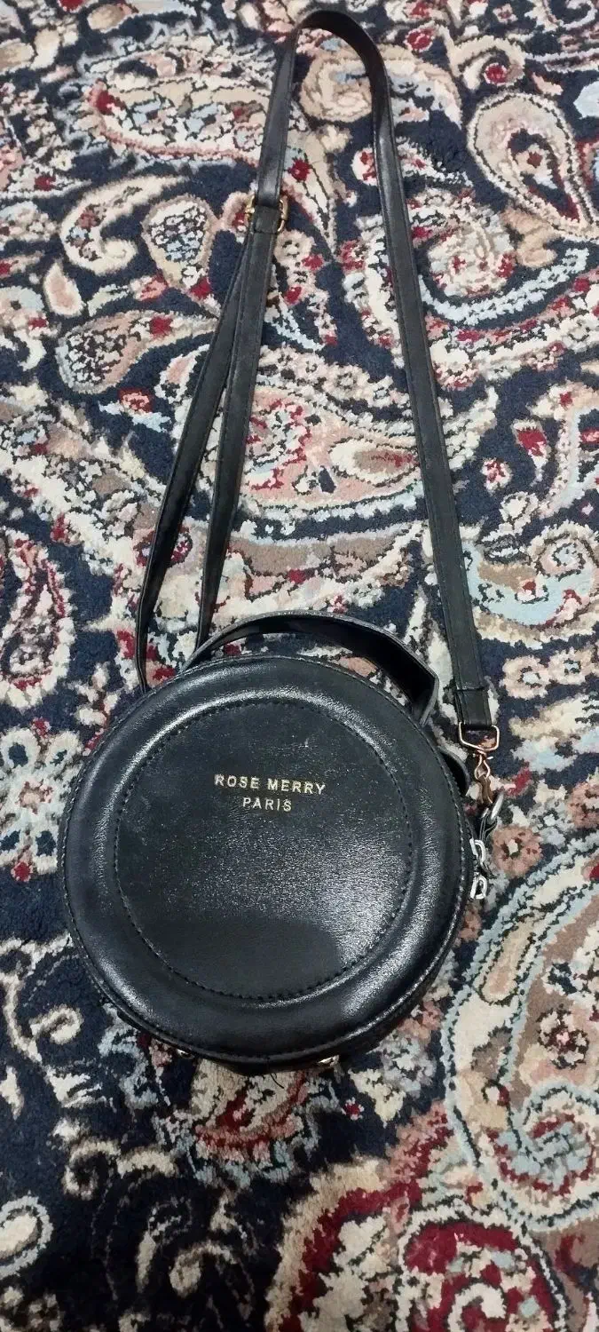 زیبا|کیف، کفش، کمربند|نهاوند, |دیوار