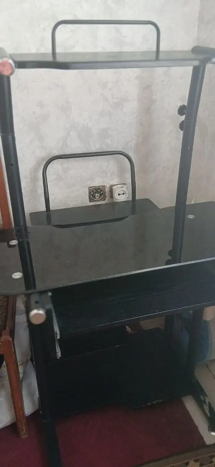 میز کامپیوتر|میز تحریر و کامپیوتر|گلبهار, شهر جدید گلبهار|دیوار