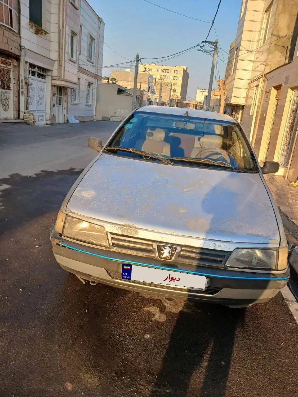 پژو ۴۰۵نقره ای مدل ۸۵|خودرو سواری و وانت|تهران, شهرک فرهنگیان|دیوار